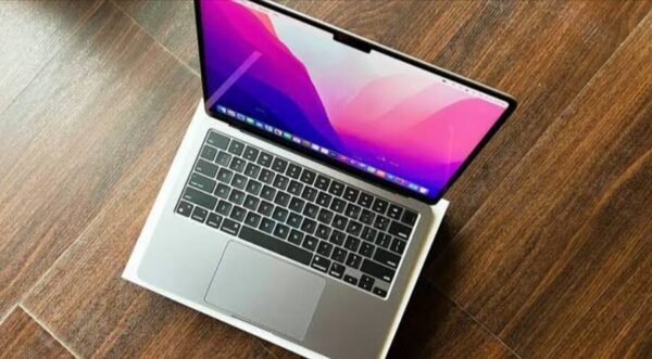 Selling Their MacBook